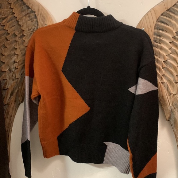 COPY - Black/Grey /Rust sweater crew neck NWT - Picture 2 of 3